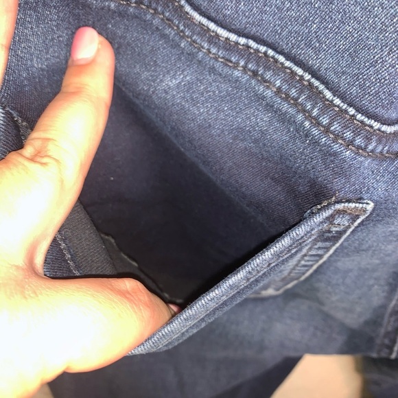 American Eagle Super Super Stretch Jegging Jeans - Picture 8 of 13